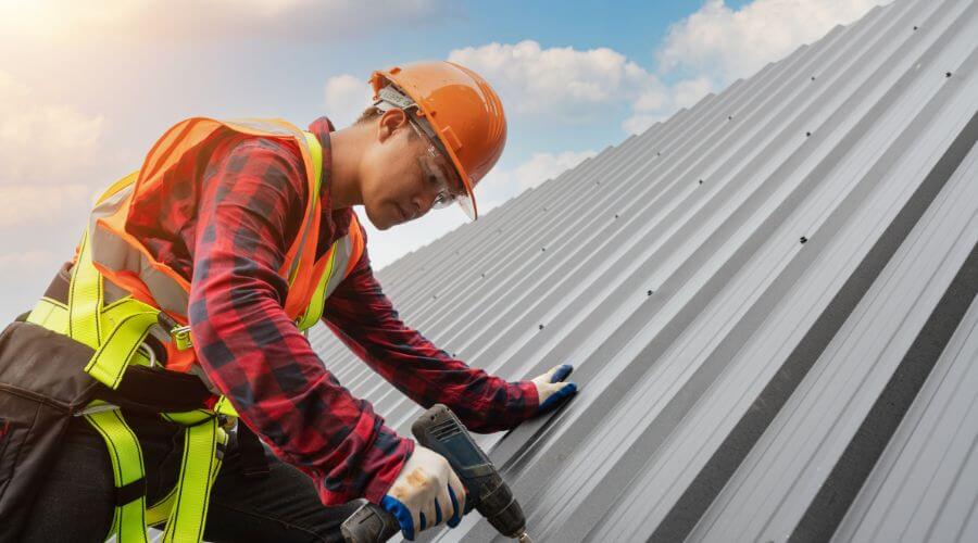 Professional Emergency Roof Repairs services in Nallen, WV